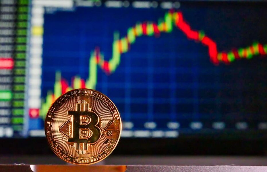 Bitcoin passa de US$ 120 mil e deixa mercado em alerta para US$ 150 mil