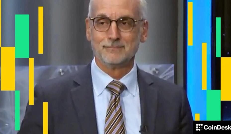 CLO da Ripple Rejeita Narrativa de que Toda Criptomoeda é Boa para o Crime e a Corrupção