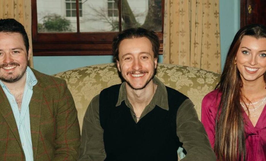 Como editoras usam ‘selo humano’ para frear criação de livros por IA