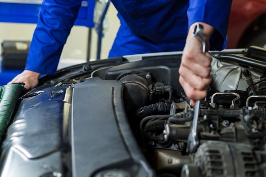 Confira oportunidades do SIMM e SineBahia nesta segunda