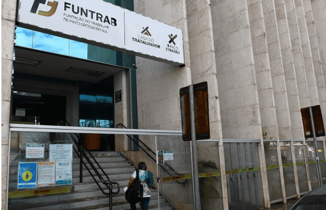 Funtrab anuncia 764 vagas de emprego em 19 de outubro