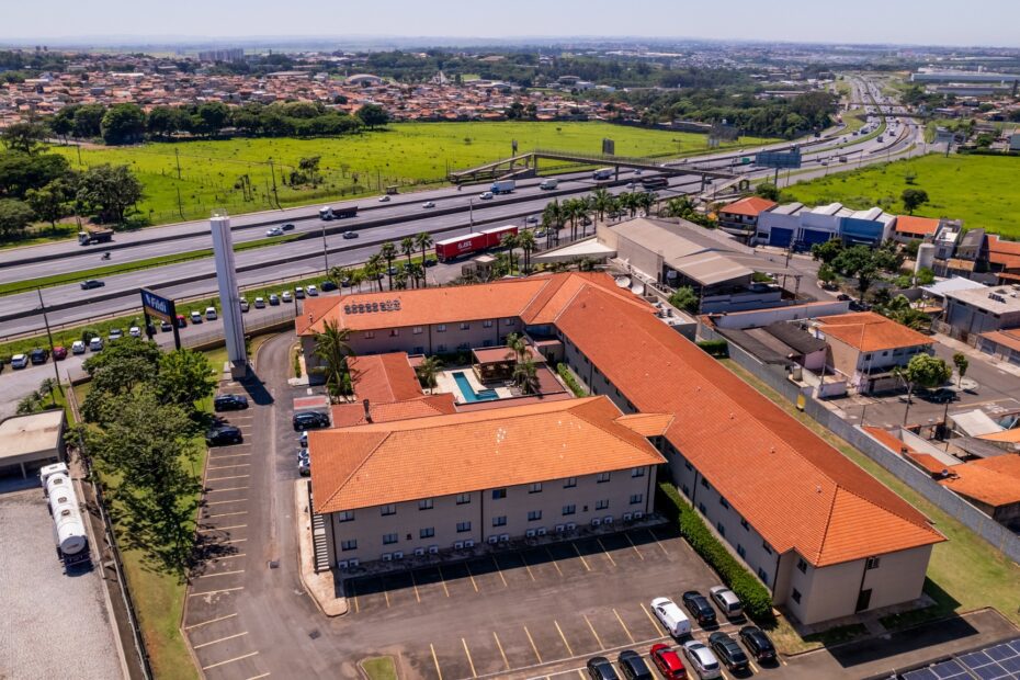 Hotel de Sumaré oferece vagas de emprego para diversos setores