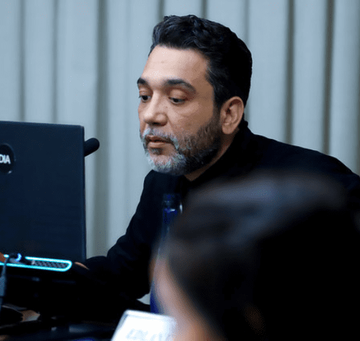 IEL e SINDIMALHAS realizam workshop sobre Design com Inteligência Artificial para o setor têxtil