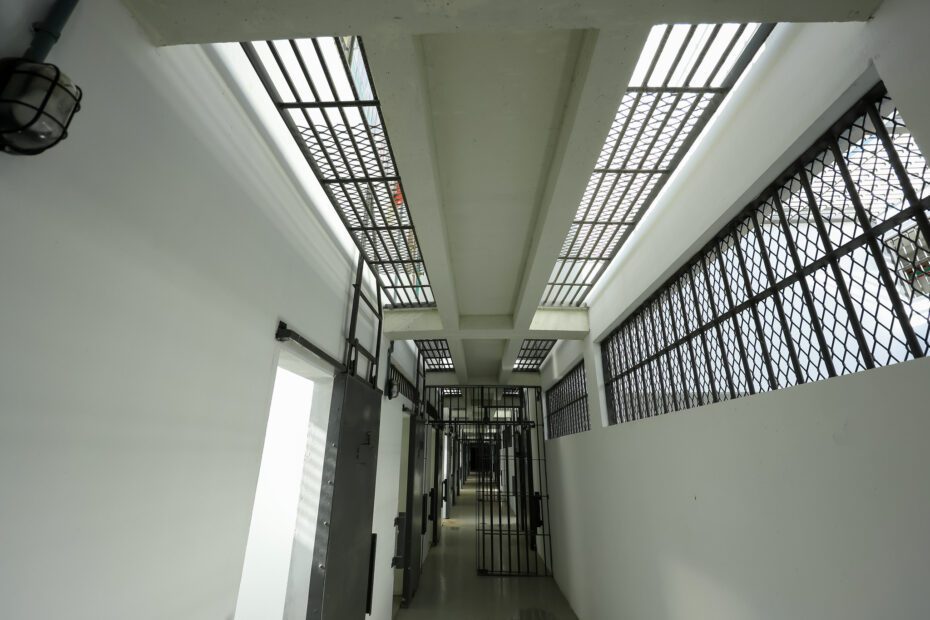 Justiça autoriza construção de vagas em presídios em Santa Catarina