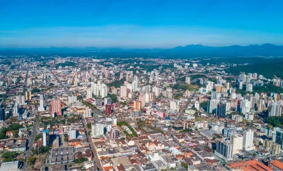 Mais de 1.400 Vagas e Salários até R$ 33 Mil!