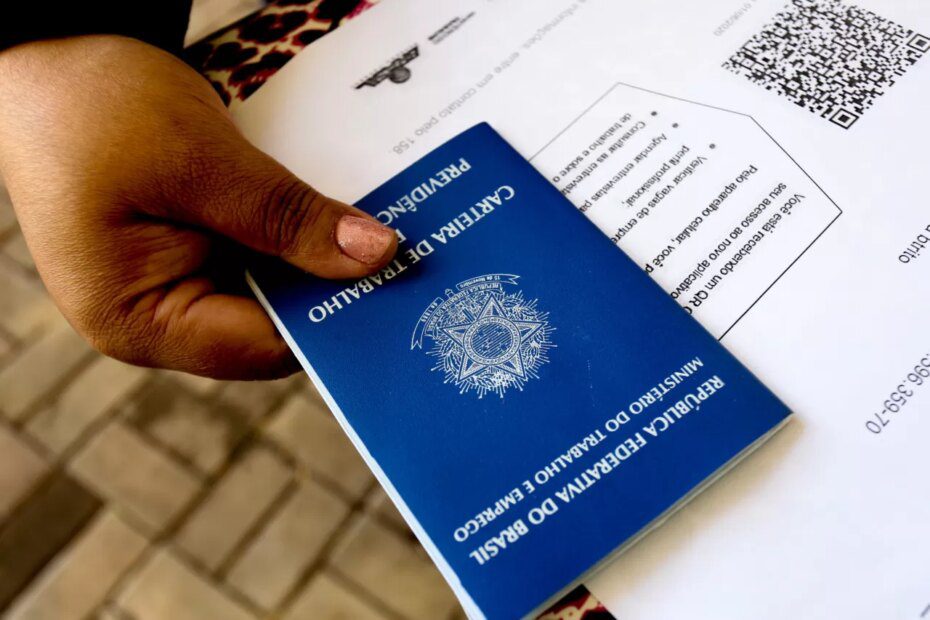 Agência do Trabalhador de Maringá abre mais de 1.100 vagas de emprego em diversos setores