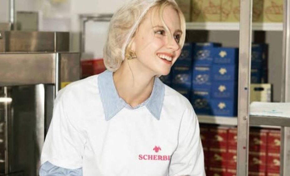 Causa revolta vaga de trabalho oferecida em doceria de ex-Masterchef