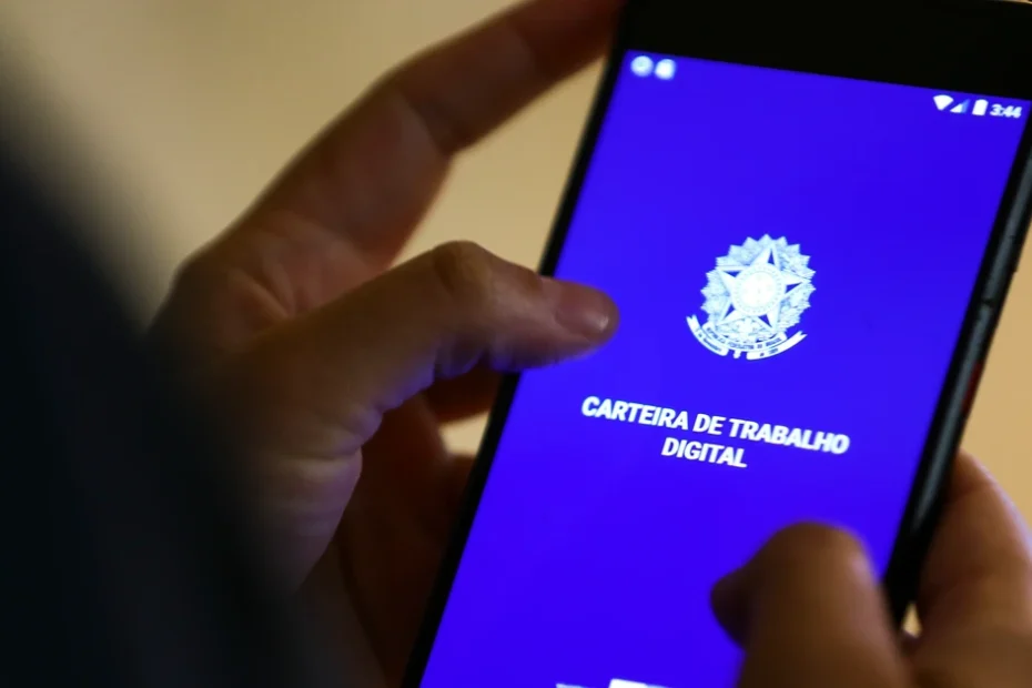 Feira oferece mais de 1 mil vagas de emprego até quinta-feira (13) na Serra