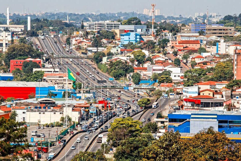 Feirão do Emprego em Cotia oferece centenas de vagas neste sábado