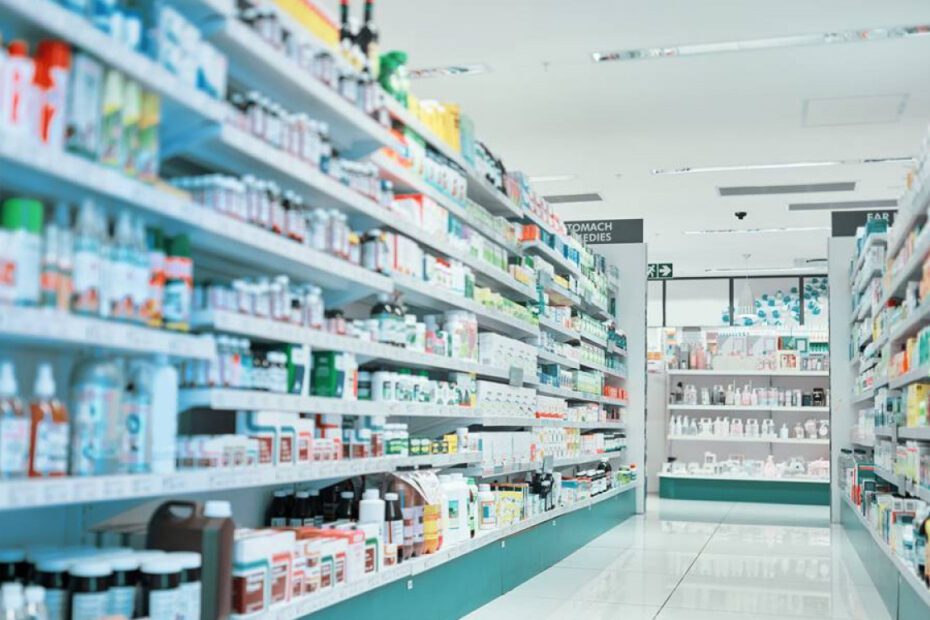 Rede de farmácias oferece vagas para pessoas com deficiência | Empregos & Negócios