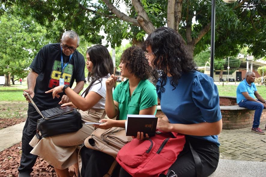 UFPI divulga editais de processo seletivo para portador(a) de Curso Superior e Transferência Voluntária para preenchimento de 399 vagas