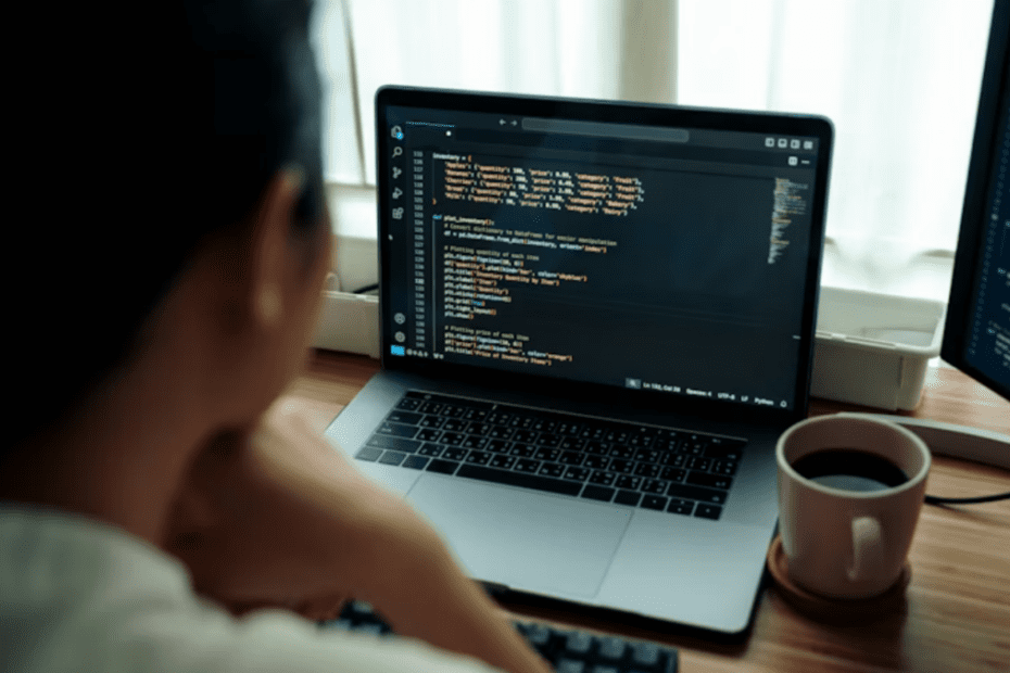 Sete maneiras de usar a inteligência artificial para aprender inglês em casa e aproveitar o verão