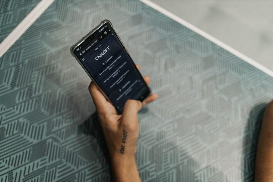 Booking, Photoshop, Spotify. 8 apps que pode usar no ChatGPT