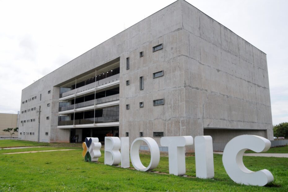 Biotic fecha 2025 com expansão de parcerias, IA aplicada ao governo e vitrine internacional para startups
