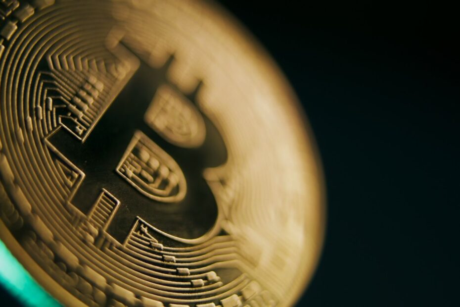 Analistas apontam padrões de baixa enquanto o Bitcoin oscila na faixa de US$ 86.000 a US$ 100.000