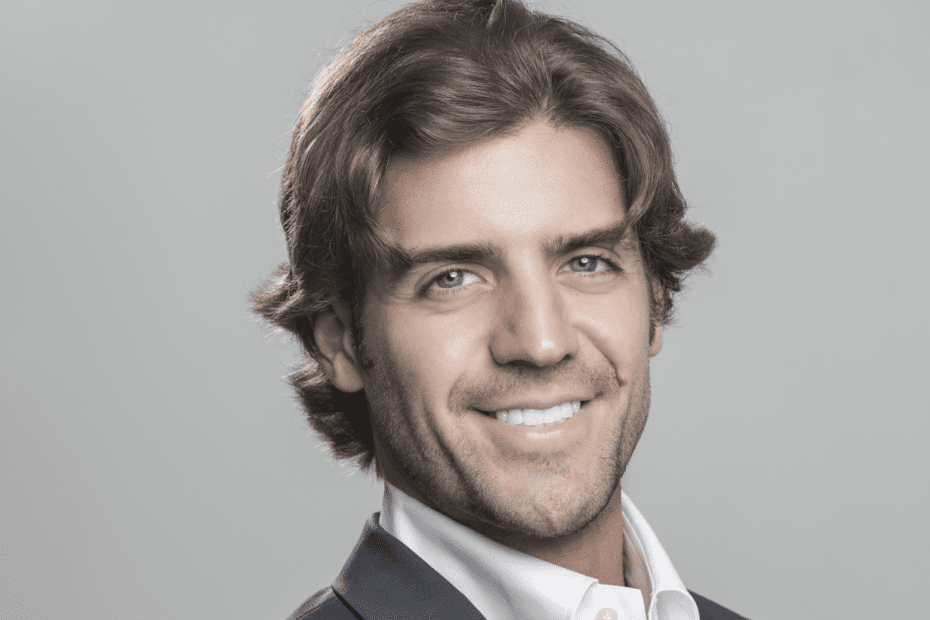 Brasileiro cria IA mais inteligente com inovações que superam o ChatGPT