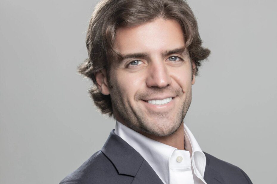 Brasileiro cria sistema de IA mais confiável para pesquisas e supera ferramentas comerciais