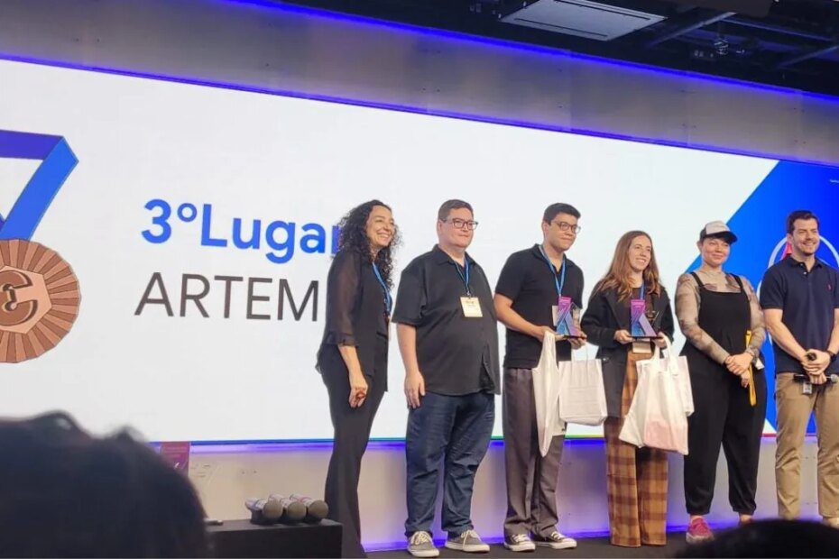 Carmelitanos conquistam prêmio em maratona inovação do Google