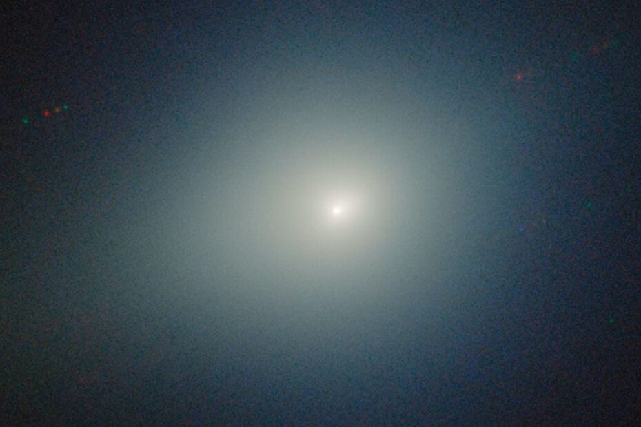 Cometa 3I/Atlas aparece em verde em novas imagens (Foto: Observatório Internacional Gemini, divulgação)
