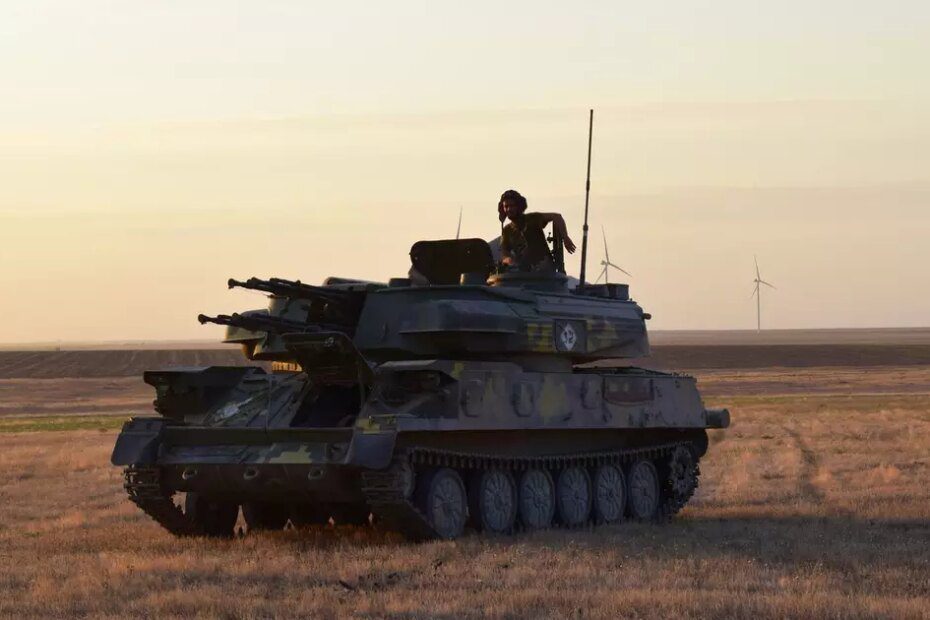 Se a Europa quiser estar preparada para a guerra, precisa fazê-lo de forma rápida e barata; para isso, ela tem uma aliada: a Inteligência Artificial