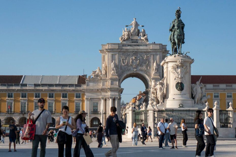 Inteligência artificial conquista os portugueses: estão entre os europeus que mais usam as ferramentas