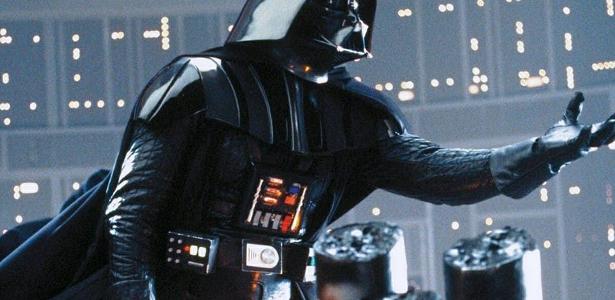 Darth Vader em icônica cena de O Império Contra-Ataca