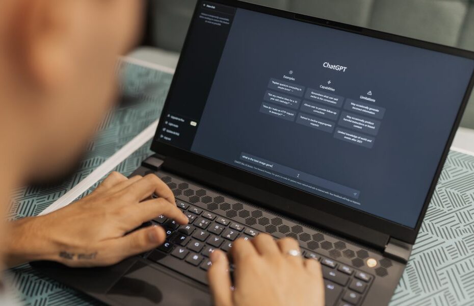 ChatGPT para viagem? Veja como utilizar a ferramenta de maneira segura