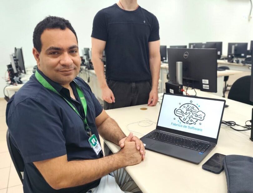 Equipe do projeto de desenvolvimento de app voltado &agrave; &aacute;rea da sa&uacute;de