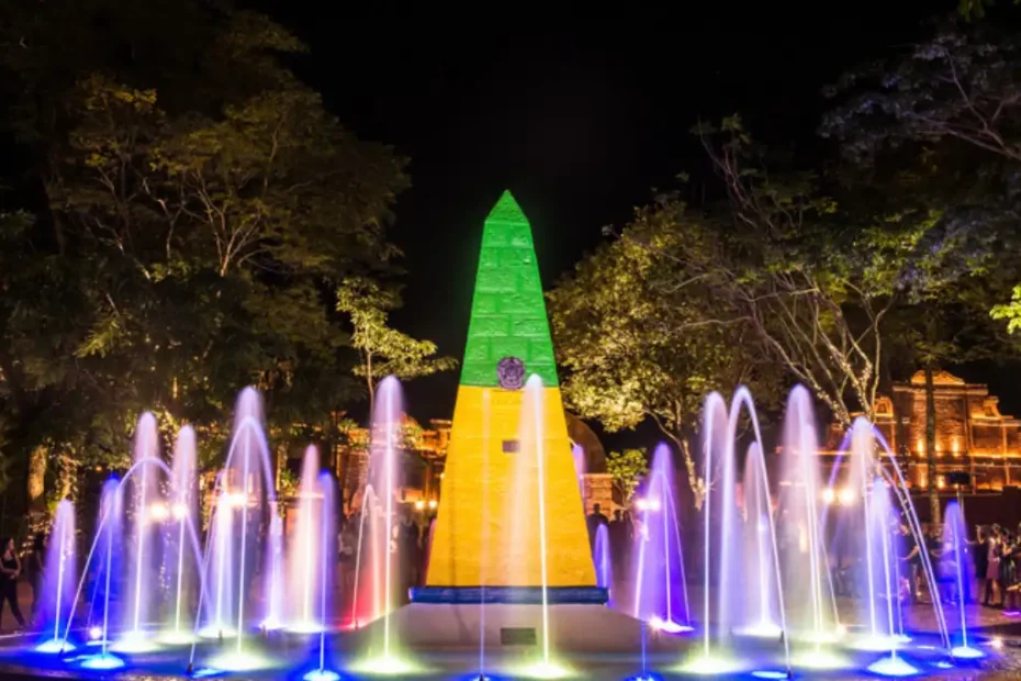 Marco das Três Fronteiras e AquaFoz estão com vagas abertas