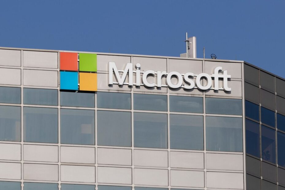 Microsoft vai aumentar preços de assinaturas comerciais do Office em 2026