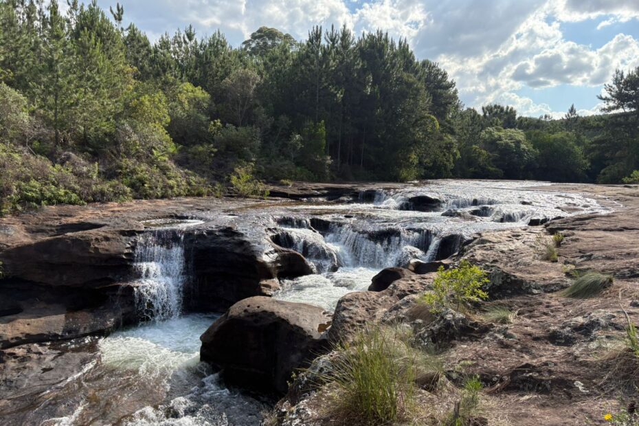 Prefeitura de Itararé (SP) implanta Plano Verão 2025/2026 no Balneário Rio Verde e Rio da Vaca