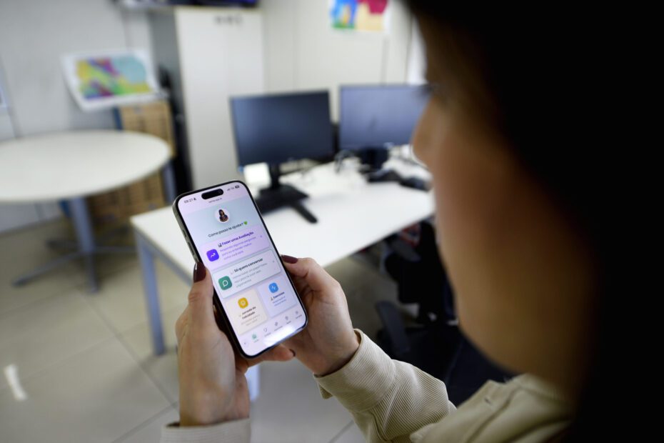 SAMia: GDF lança aplicativo gratuito de inteligência artificial que fortalece cuidado em saúde mental