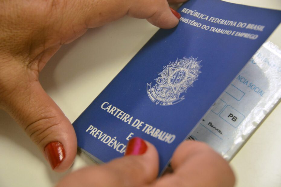 Sine-PB disponibiliza mais de mil vagas de emprego em 12 municípios paraibanos