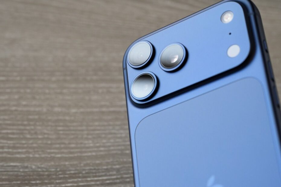 Novidades do iOS 27, iOS 28 e Siri com IA vazam em sistema interno da Apple