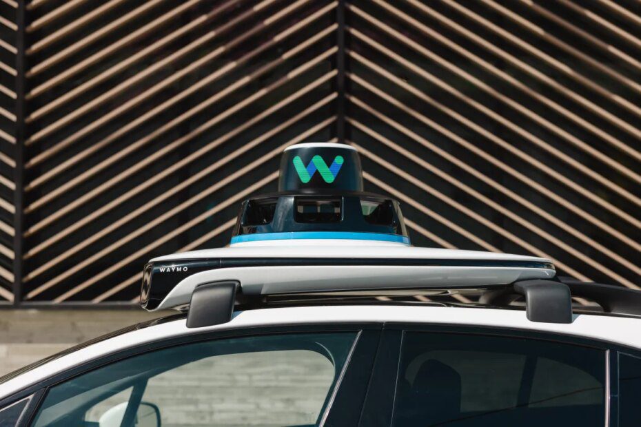 Waymo está testando Gemini como assistente de IA no carro em seu robotáxis