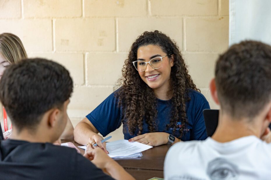 ‘Emprego da Gente’ realiza última ação do ano com vagas efetivas em empresa de comércio eletrônico