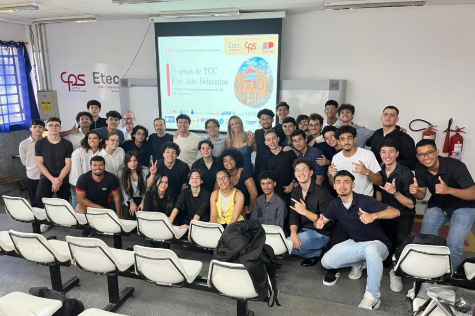 Alunos de Etecs garantem 1,7 mil vagas e se destacam no Provão Paulista