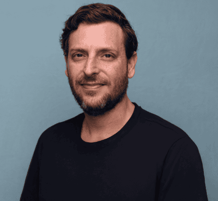 Sav.ia leva Inteligência Artificial para acelerar vendas pelo WhatsApp nas farmácias