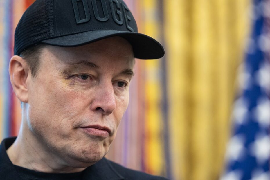 Novo modelo do ChatGPT cita Grokipedia de Elon Musk - Atualidade