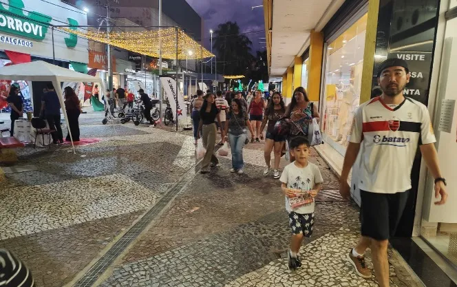 O LIBERAL REGIONALComércio garantiu geração de empregos de novembro de 2025, segundo Caged; Araçatuba lidera abertura de vagas