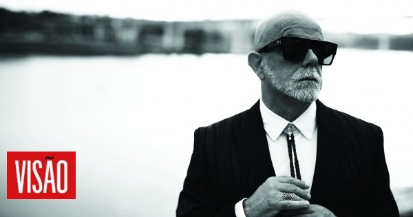 "A Inteligência Artificial tem tanto sucesso por tornar fácil fazer igual. O problema não é as máquinas fazerem músicas como homens, o problema é os homens fazerem músicas como máquinas"