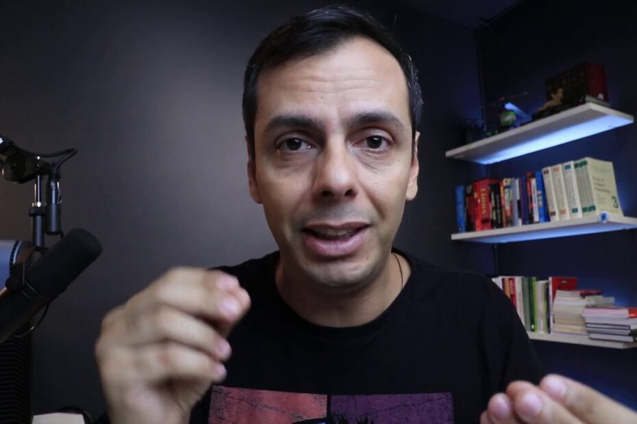 Faculdade ou Cursos Online: Descubra o Melhor Caminho para Se Tornar um Programador de Sucesso