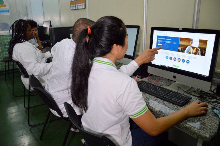 Ministério da Educação abre inscrições para cursos gratuitos sobre Inteligência Artificial