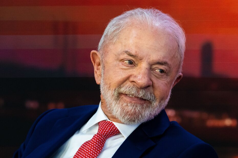 Lula chega à Índia, onde defenderá modelo sustentável de IA