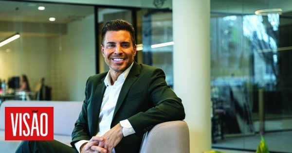 "É válido questionar a confidencialidade dos dados enviados para os ChatGPT, para os Gemini ou para os Copilot da nossa vida. Se for um pacote grátis, a informação pode tornar-se pública"