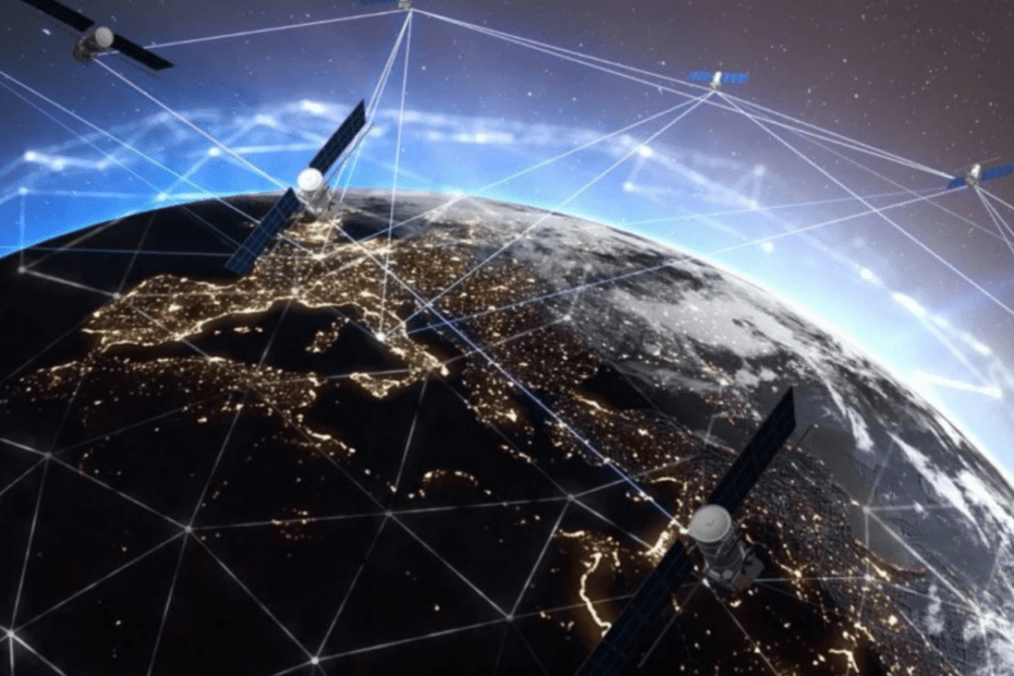 Mais de 10 mil satélites Starlink já orbitam a Terra — crescimento acelerado levanta alerta sobre lixo espacial, clima e observação do céu