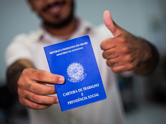 Oportunidades são ofertadas pelo Governo do Estado na plataforma GO Sergipe e abrangem diferentes áreas e municípios  // Foto: Ascom Seteem