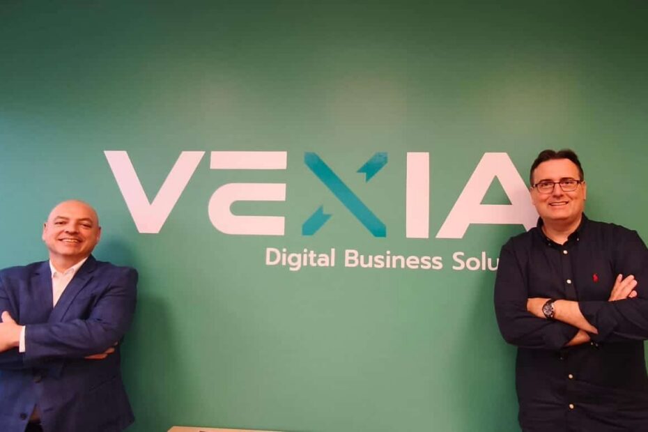 William Lopes COO e sócio da Vexia (à esq.) e o diretor de negócios Diego Muller Cardeal afirmam que a companhia está em transformação