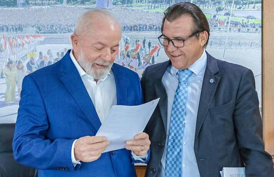 Empregos de até dois salários mínimos lideram expansão do mercado de trabalho desde 2023