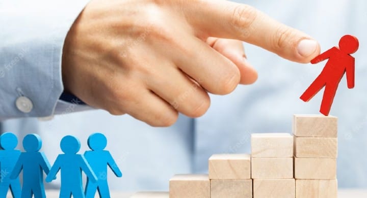 Inteligência Artificial justifica demissão de 1000 funcionários em mais uma empresa de TI – ConvergenciaDigital